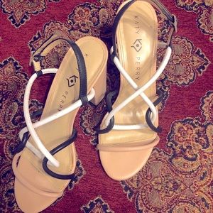 Only worn a few times. In great condition. Tan, black and white.